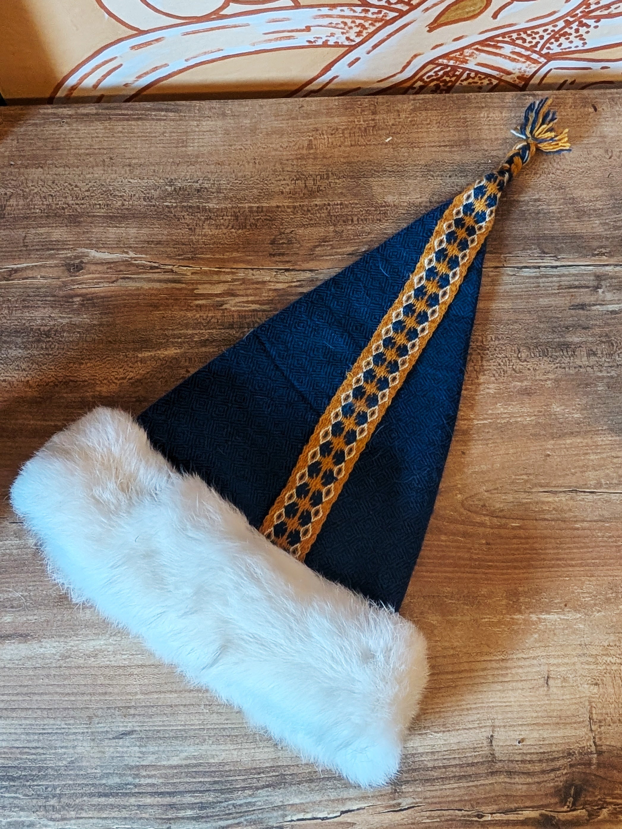 Blaue Mütze aus Schurwolle mit echtem Fell - handgemachte Unikate - Wikinger Rus Zipfelmütze - LARP Mittelalter Accessoires Diamantköper