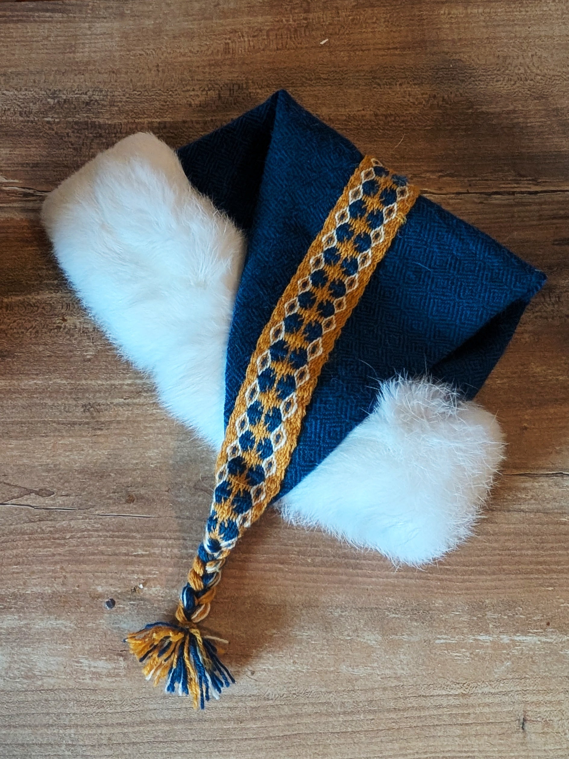 Blaue Mütze aus Schurwolle mit echtem Fell - handgemachte Unikate - Wikinger Rus Zipfelmütze - LARP Mittelalter Accessoires Diamantköper