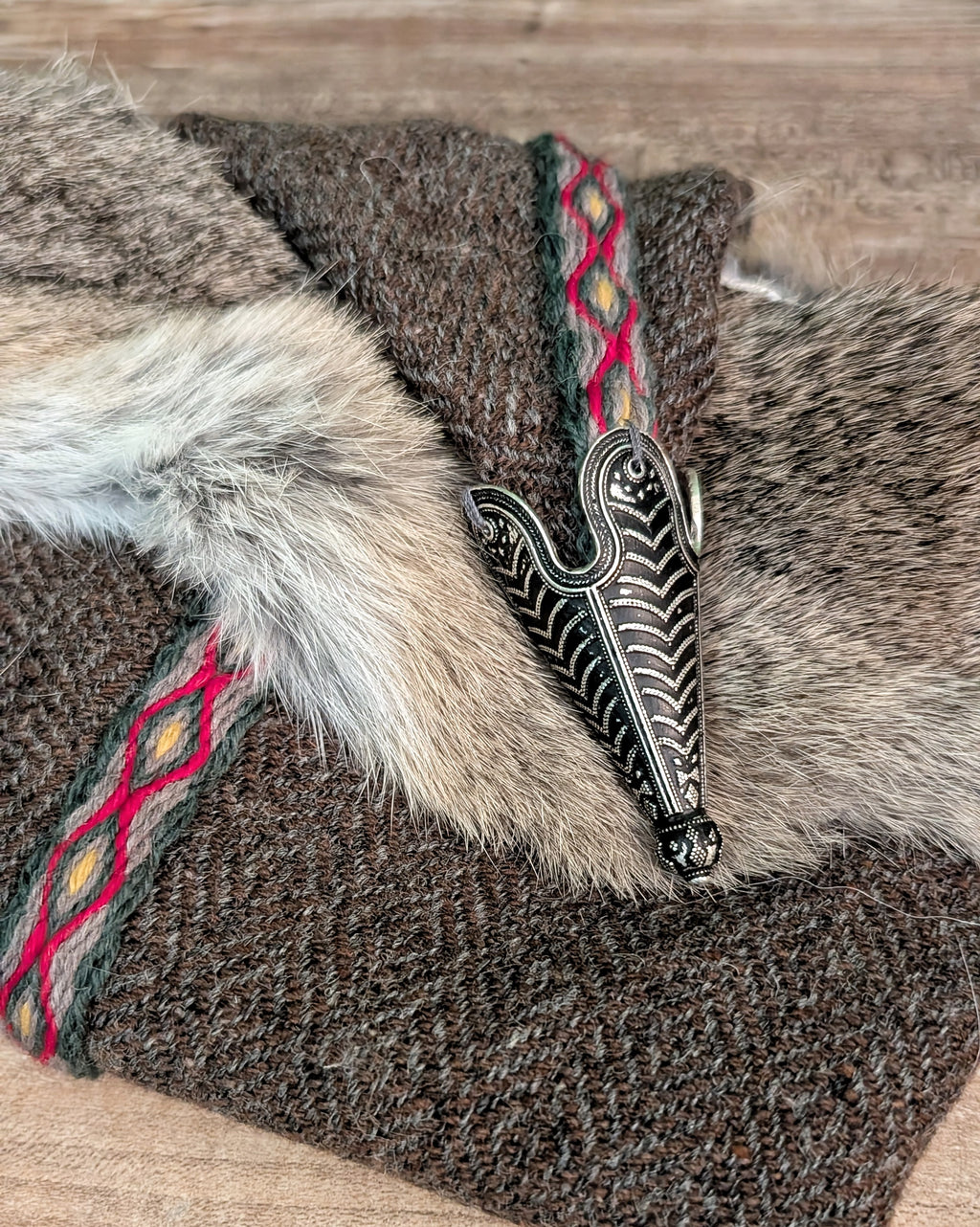 Braun Grau Diamantkörper Rus Mütze mit echtem Fell - Norsische Zipfelmütze - Larp Wikinger Mittelalter - Wollmütze Reenactor und Kostüm