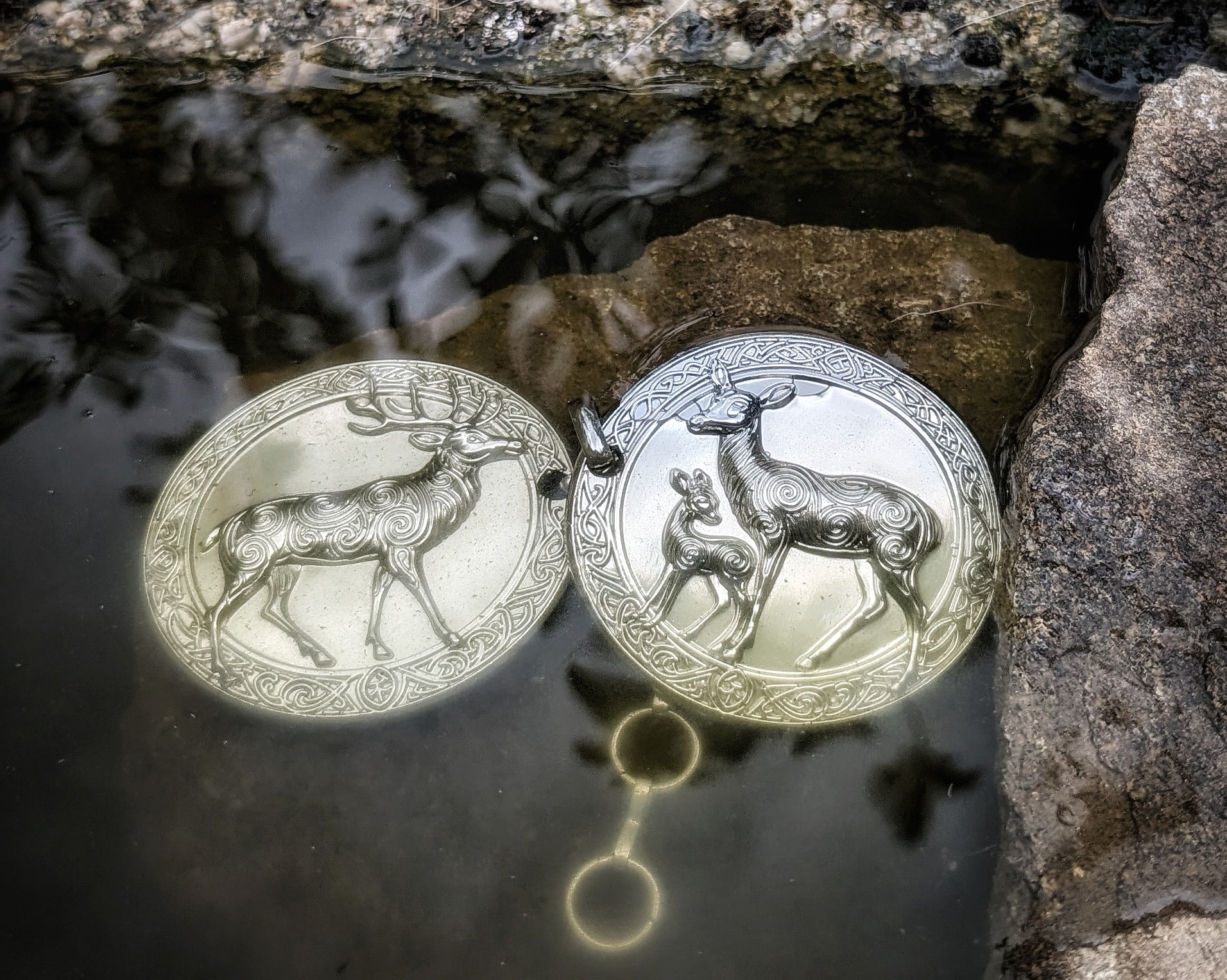 Mantelverschluss Hirschfamilie | Umhangverschluss Wikinger | LARP | Mittelalter | Silber oder Bronze - Fellverschluss Schließe Cloak Clasp