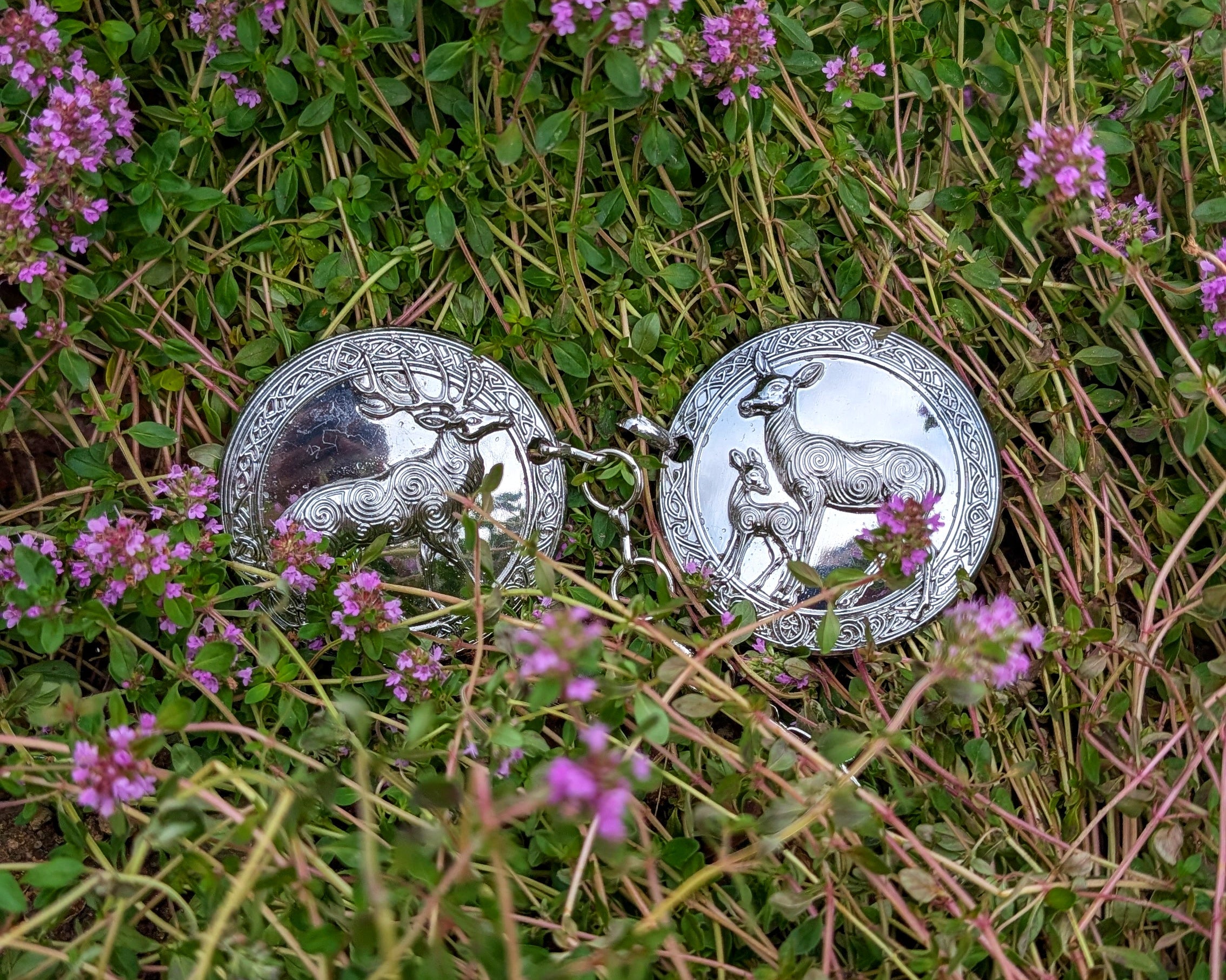 Mantelverschluss Hirschfamilie | Umhangverschluss Wikinger | LARP | Mittelalter | Silber oder Bronze - Fellverschluss Schließe Cloak Clasp