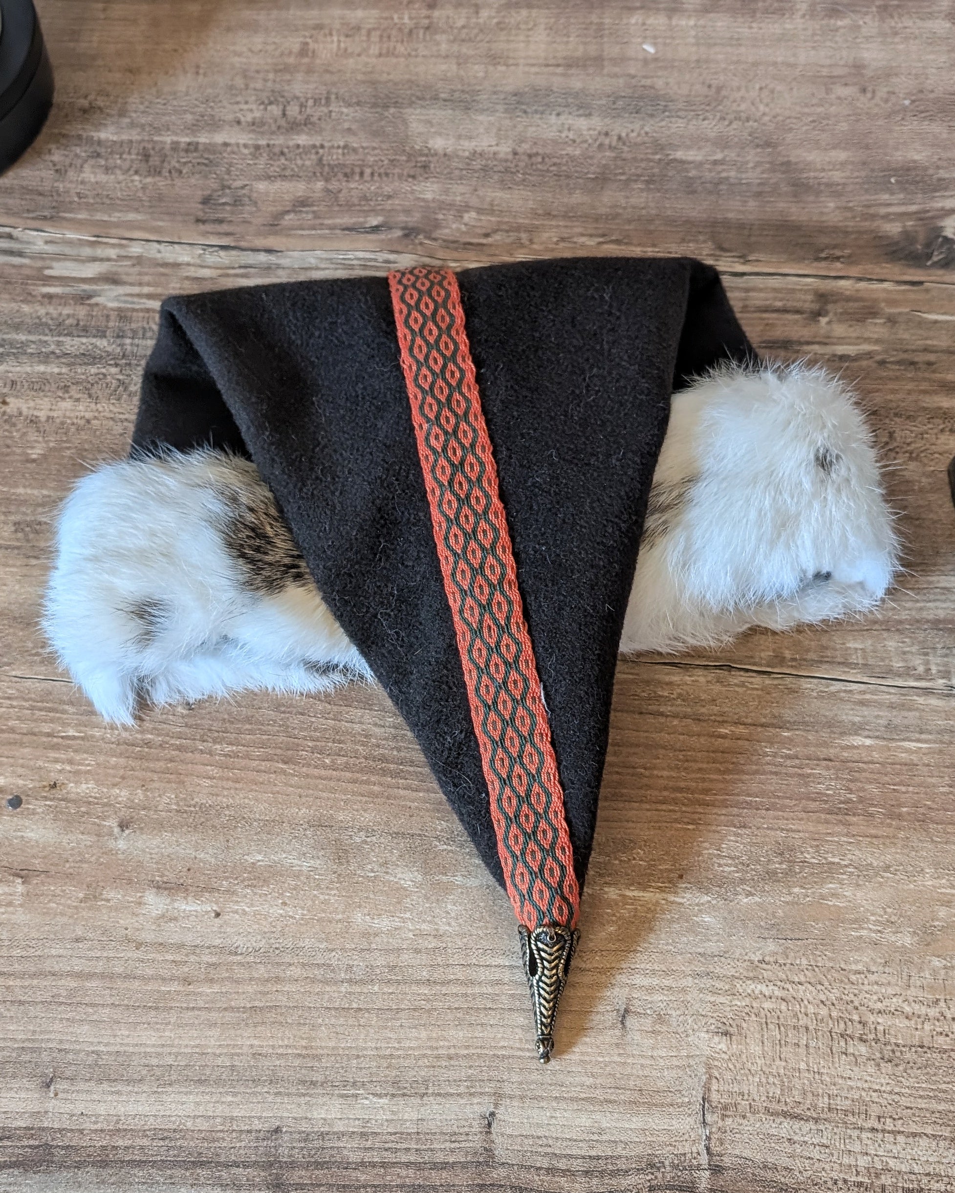 dunkelbraune nordische Zipfelmütze - Rus Mütze mit Fell - Reenactment Mittelalter Larp Wollmütze - Merinowolle Wikinger Kleidung