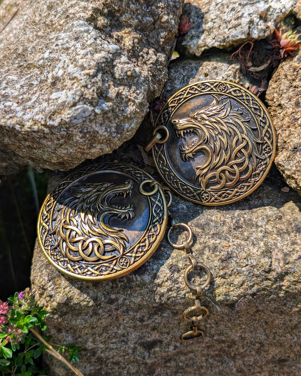 Wolf Mantelverschluss - Umhangverschluss Wikinger | LARP | Mittelalter | Silber oder Bronze - Fellverschluss Cloak Clasp - Fenrir