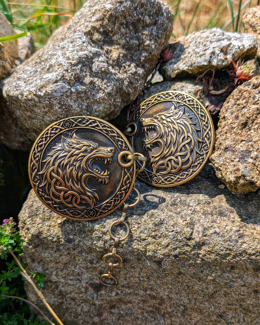 Wolf Mantelverschluss - Umhangverschluss Wikinger | LARP | Mittelalter | Silber oder Bronze - Fellverschluss Cloak Clasp - Fenrir