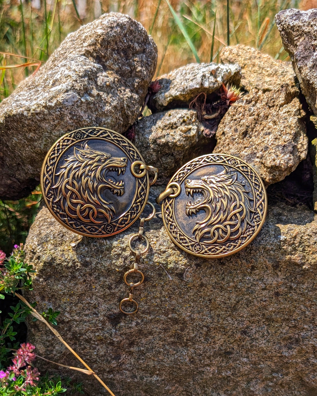 Wolf Mantelverschluss - Umhangverschluss Wikinger | LARP | Mittelalter | Silber oder Bronze - Fellverschluss Cloak Clasp - Fenrir