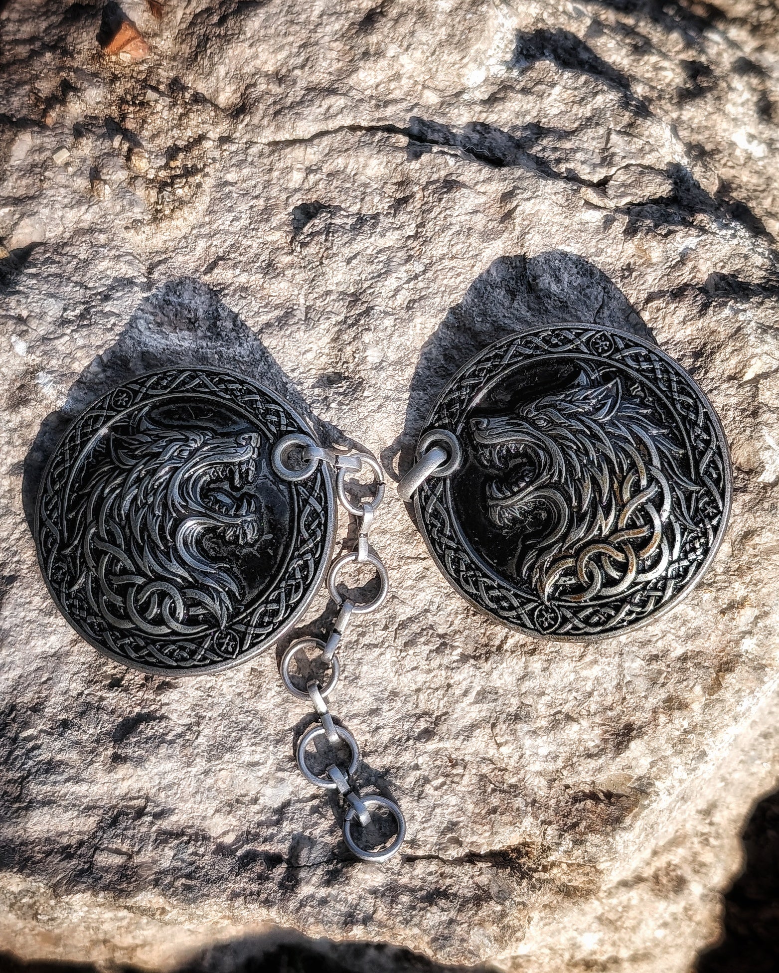 Wolf Mantelverschluss - Umhangverschluss Wikinger | LARP | Mittelalter | Silber oder Bronze - Fellverschluss Cloak Clasp - Fenrir