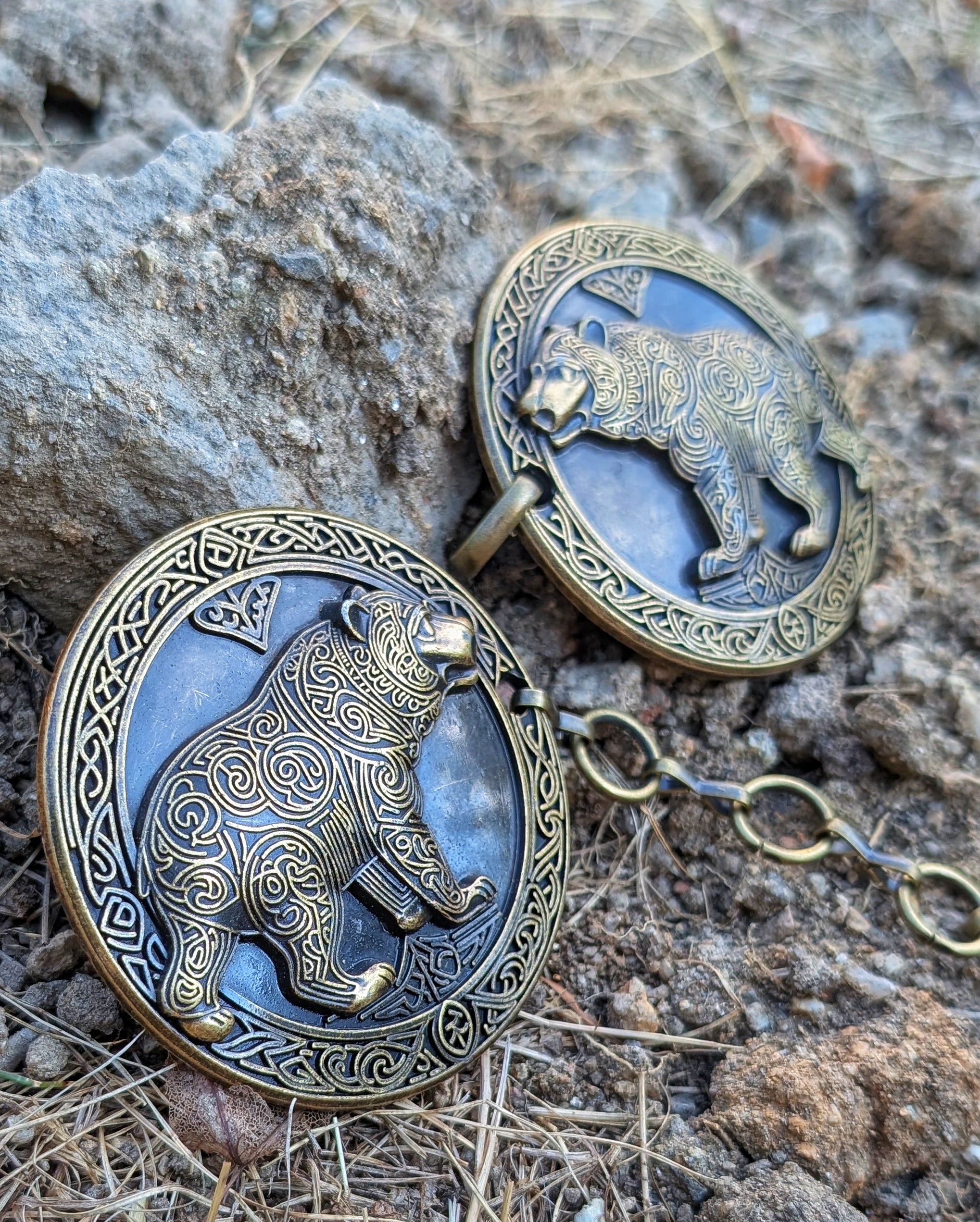 Gewandschliesse Bär| Umhangverschluss Wikinger Kelten | LARP | Mittelalter | Silber oder Bronze - Fellverschluss Cloak Clasp - Krafttier