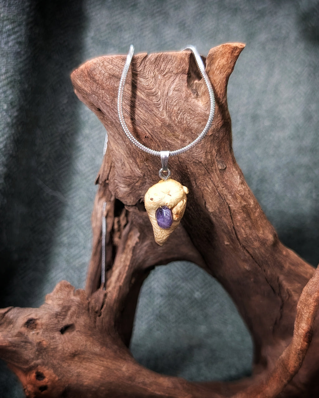 Noctis - Ametyst Baumperle mit Silber
